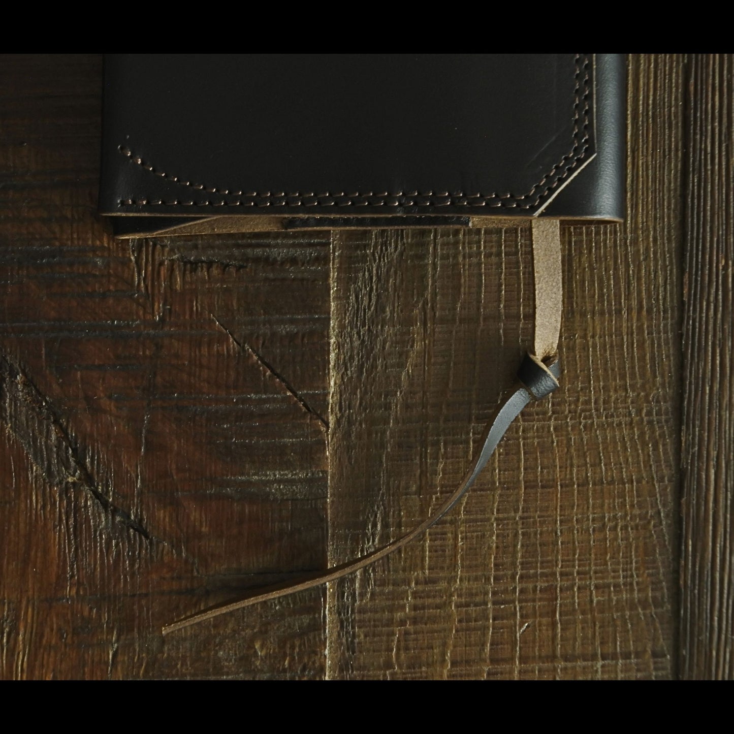 LEATHER BOOK COVER / 文庫サイズ MARYAM HORSE BUTT TEA CORE BLACK